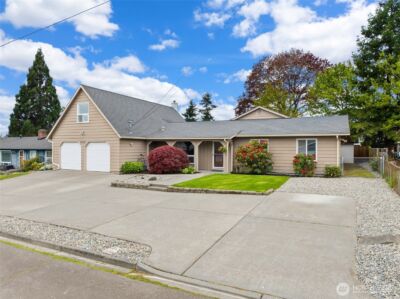 23105 20th Avenue S, Des Moines, WA 98198 - Photo 2