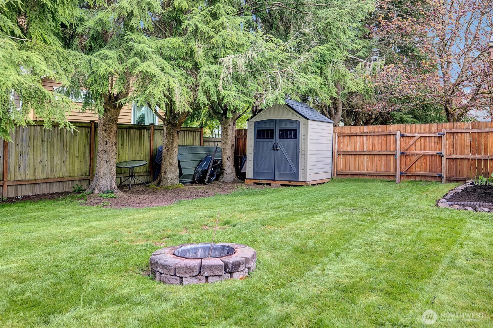 5617 322nd Avenue NE, Carnation, WA 98014