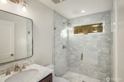 2042 77th Avenue NE, Medina, WA 98039 - Photo 28