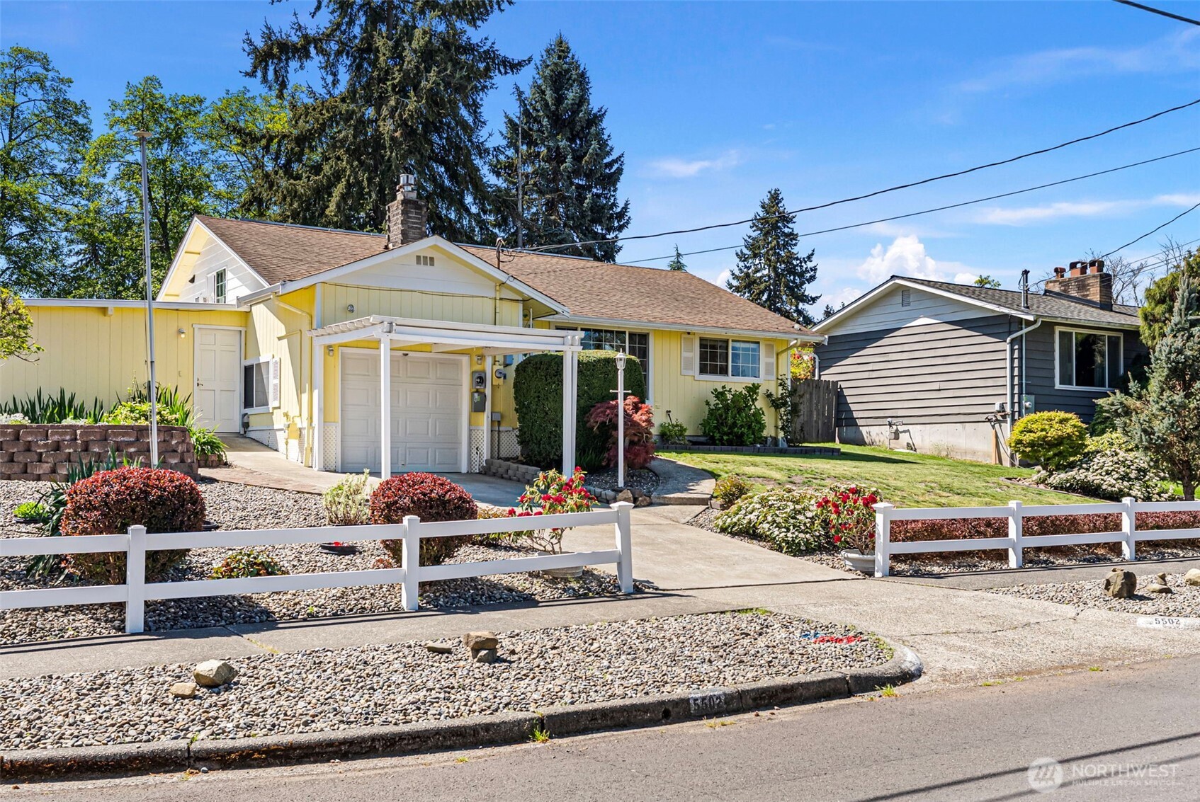 5502 N 42nd Street , Tacoma, WA 98407