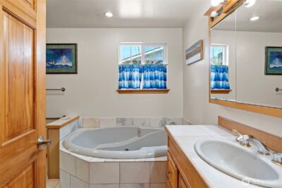 5502 N 42nd Street , Tacoma, WA 98407 - Photo 15