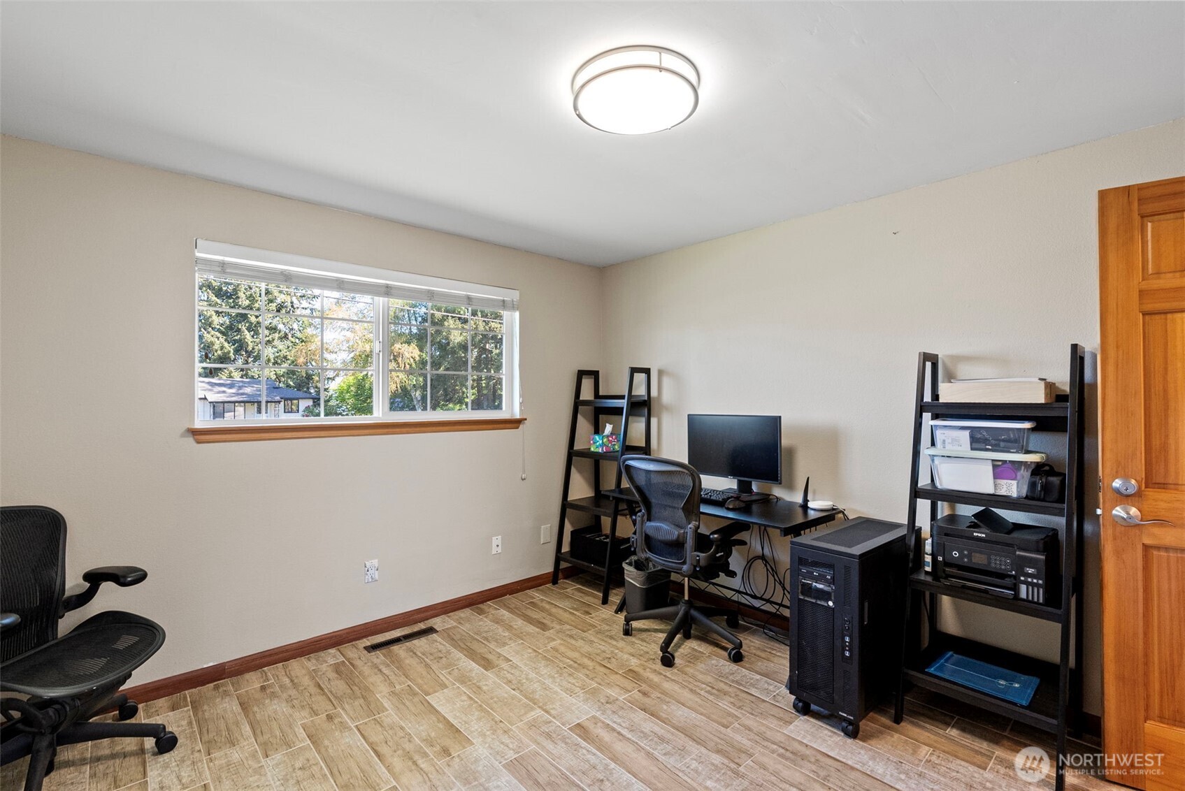 5502 N 42nd Street , Tacoma, WA 98407