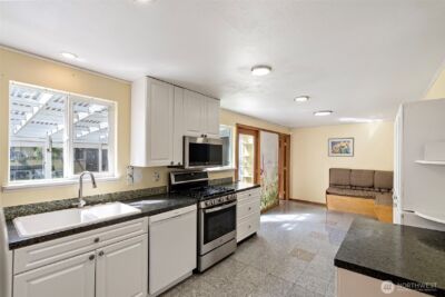 5502 N 42nd Street , Tacoma, WA 98407 - Photo 7