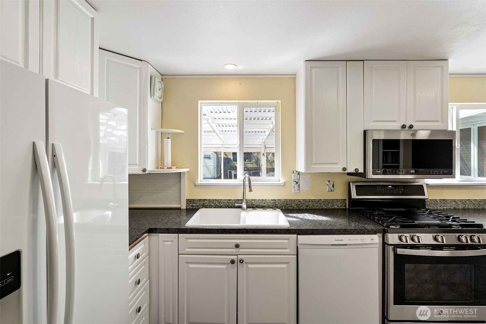 5502 N 42nd Street , Tacoma, WA 98407
