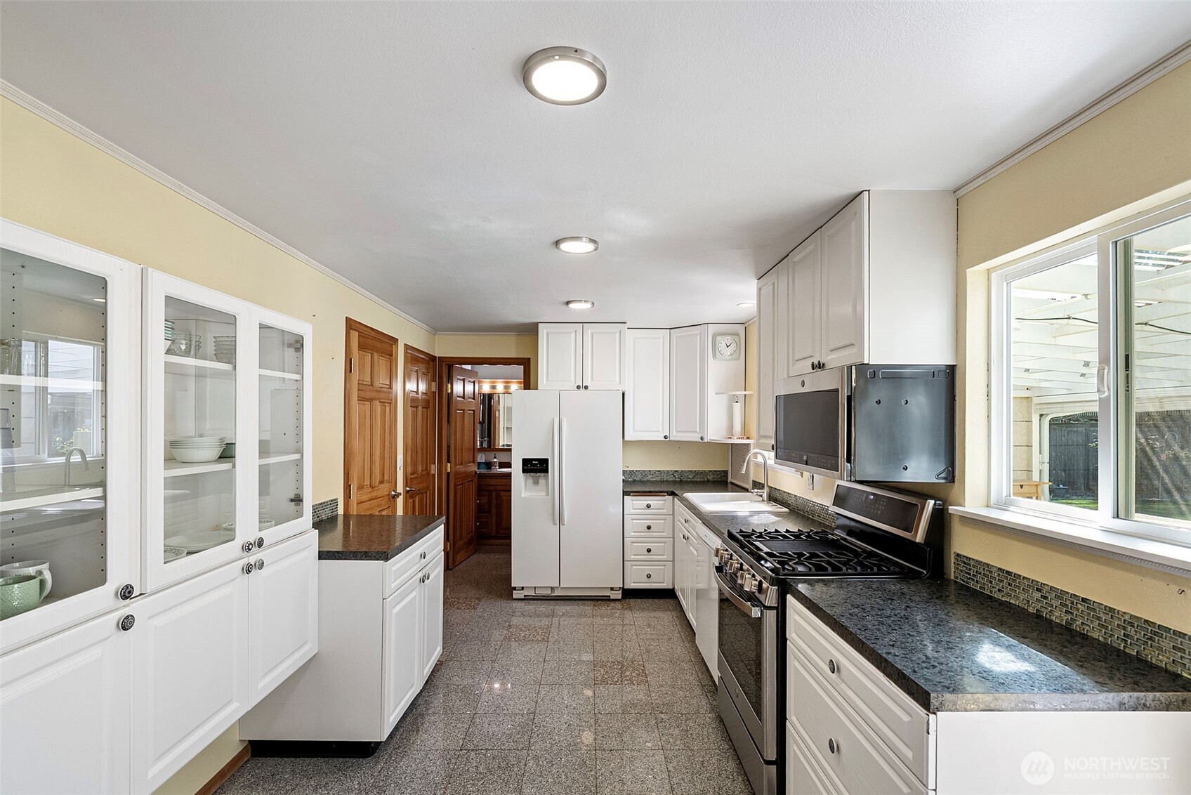 5502 N 42nd Street , Tacoma, WA 98407
