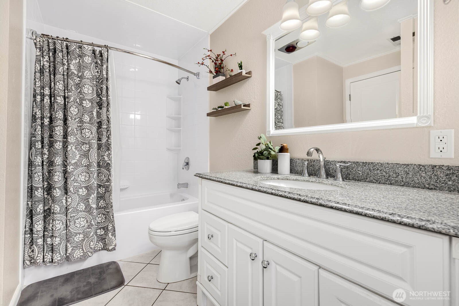 13814 59th Avenue SE, Everett, WA 98208
