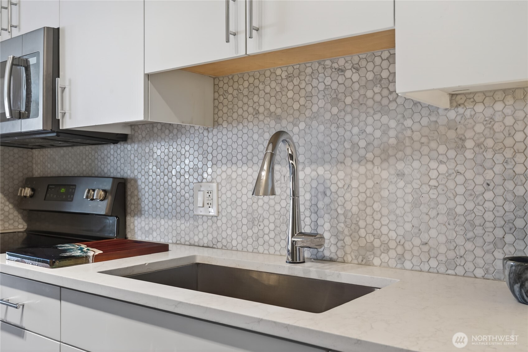 308 E Republican Street #705, Seattle, WA 98102