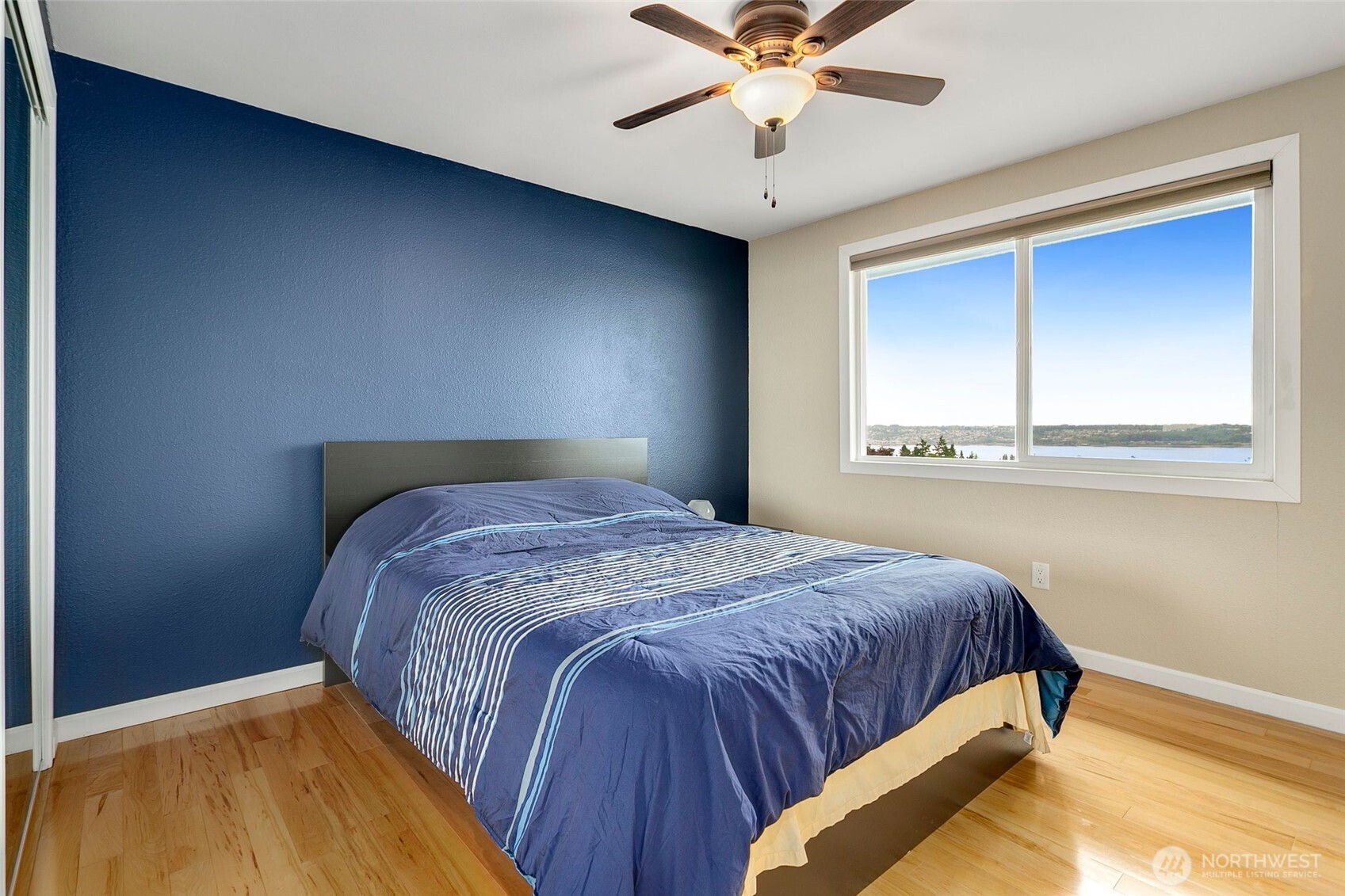 5539 Frances Avenue NE, Tacoma, WA 98422-1422