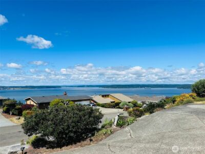 5539 Frances Avenue NE, Tacoma, WA 98422-1422 - Photo 1