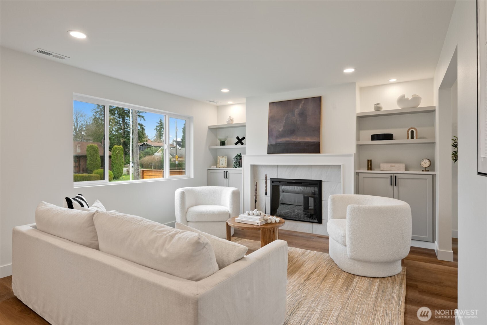 8711 28th Avenue NW, Seattle, WA 98117