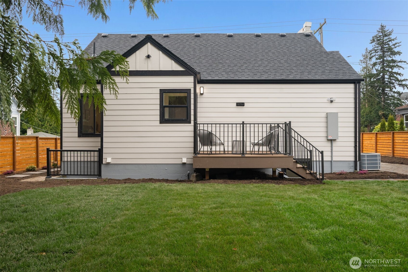8711 28th Avenue NW, Seattle, WA 98117