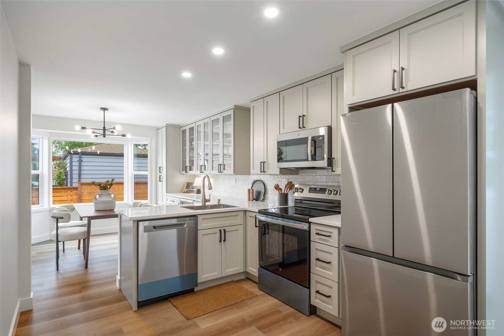 8711 28th Avenue NW, Seattle, WA 98117