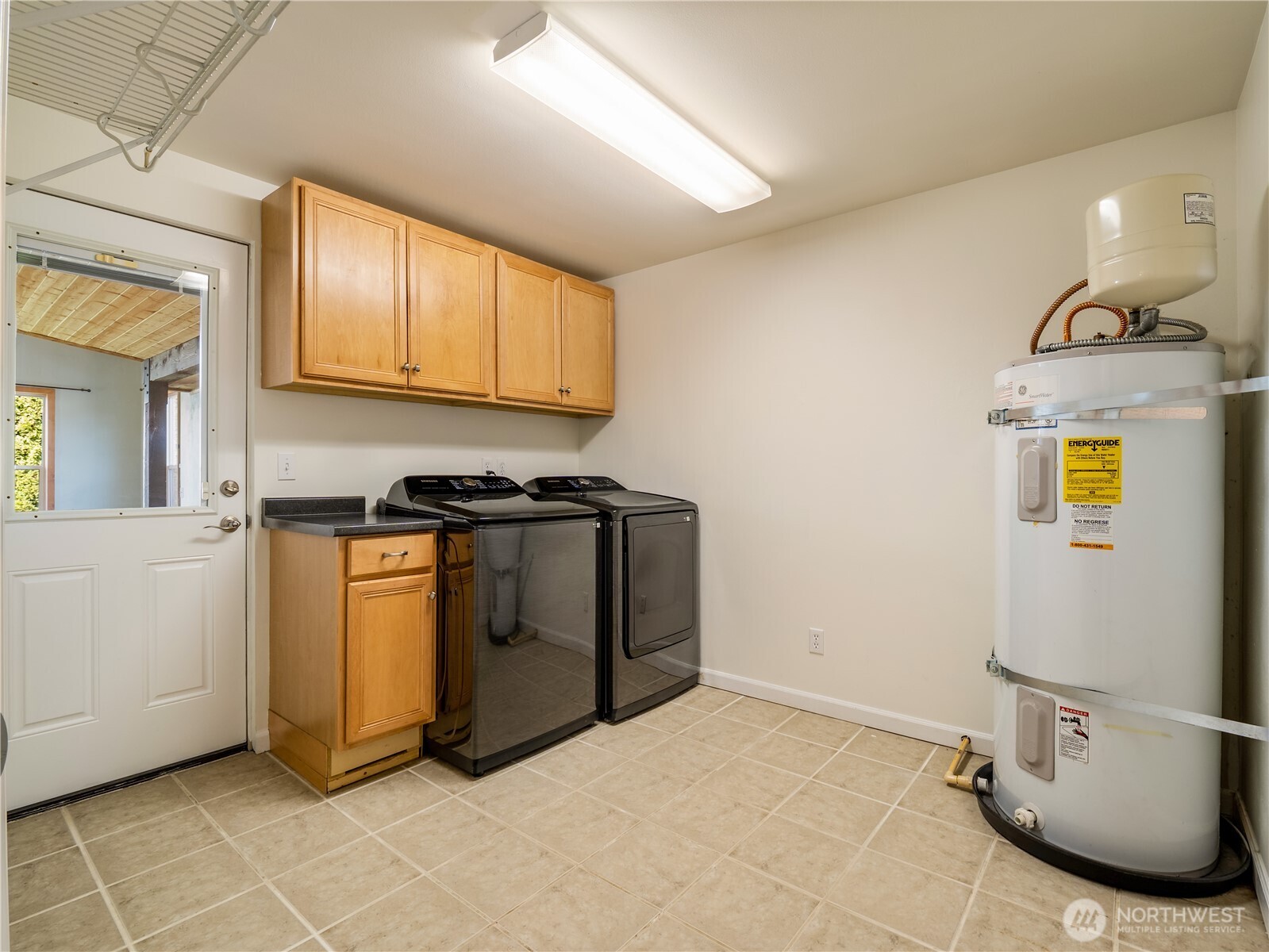 247 S D St , Buckley, WA 98321