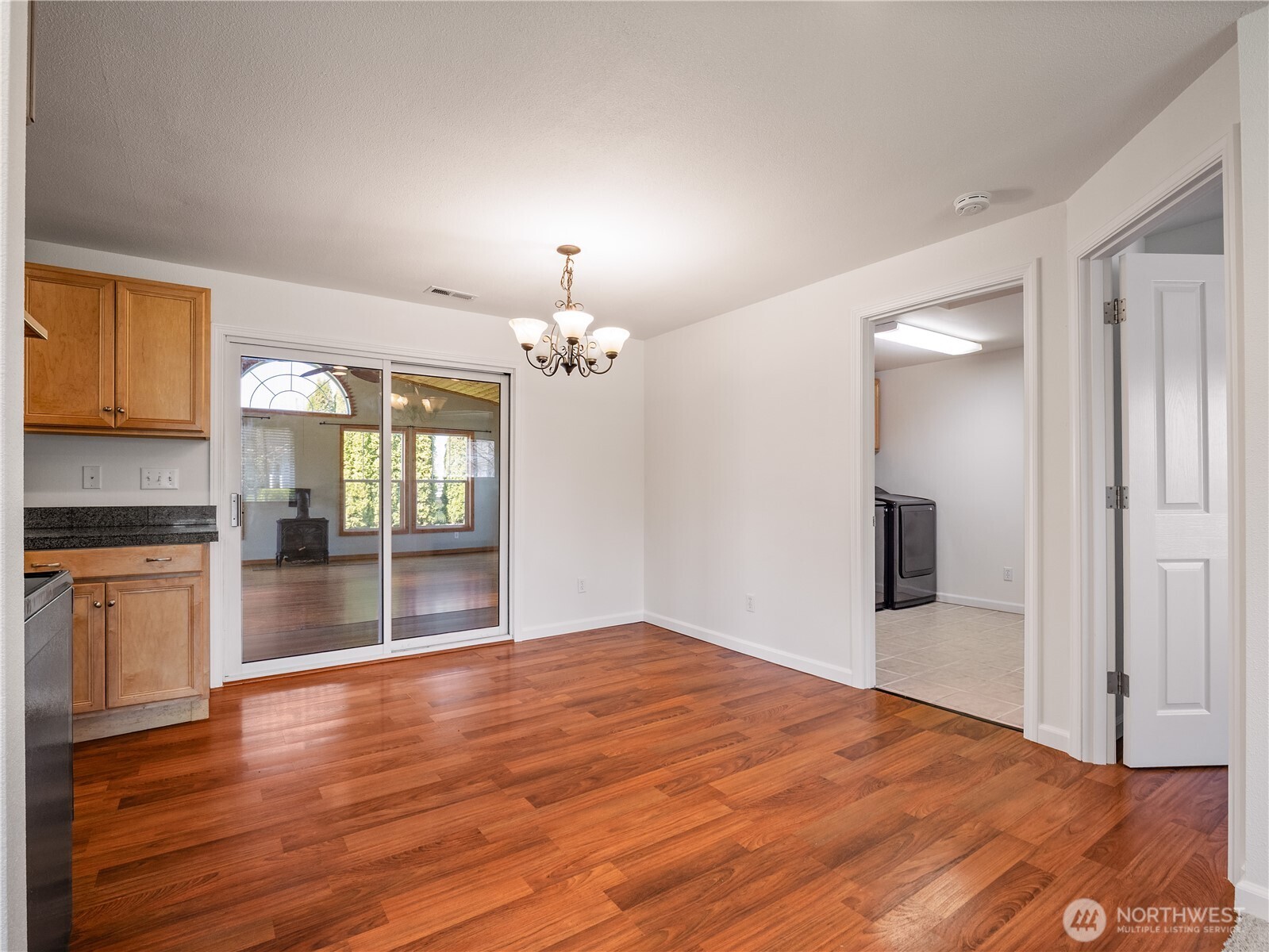 247 S D St , Buckley, WA 98321