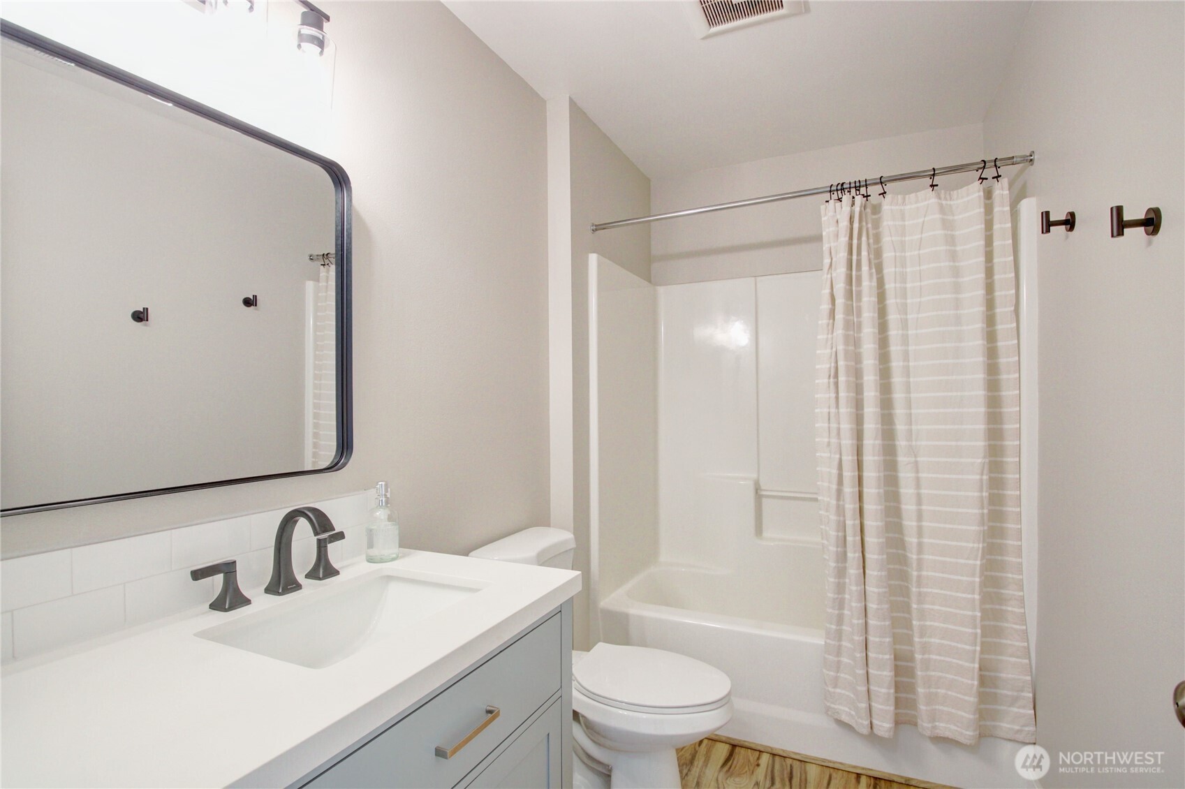 5730 Brookings Road , Sedro Woolley, WA 98284