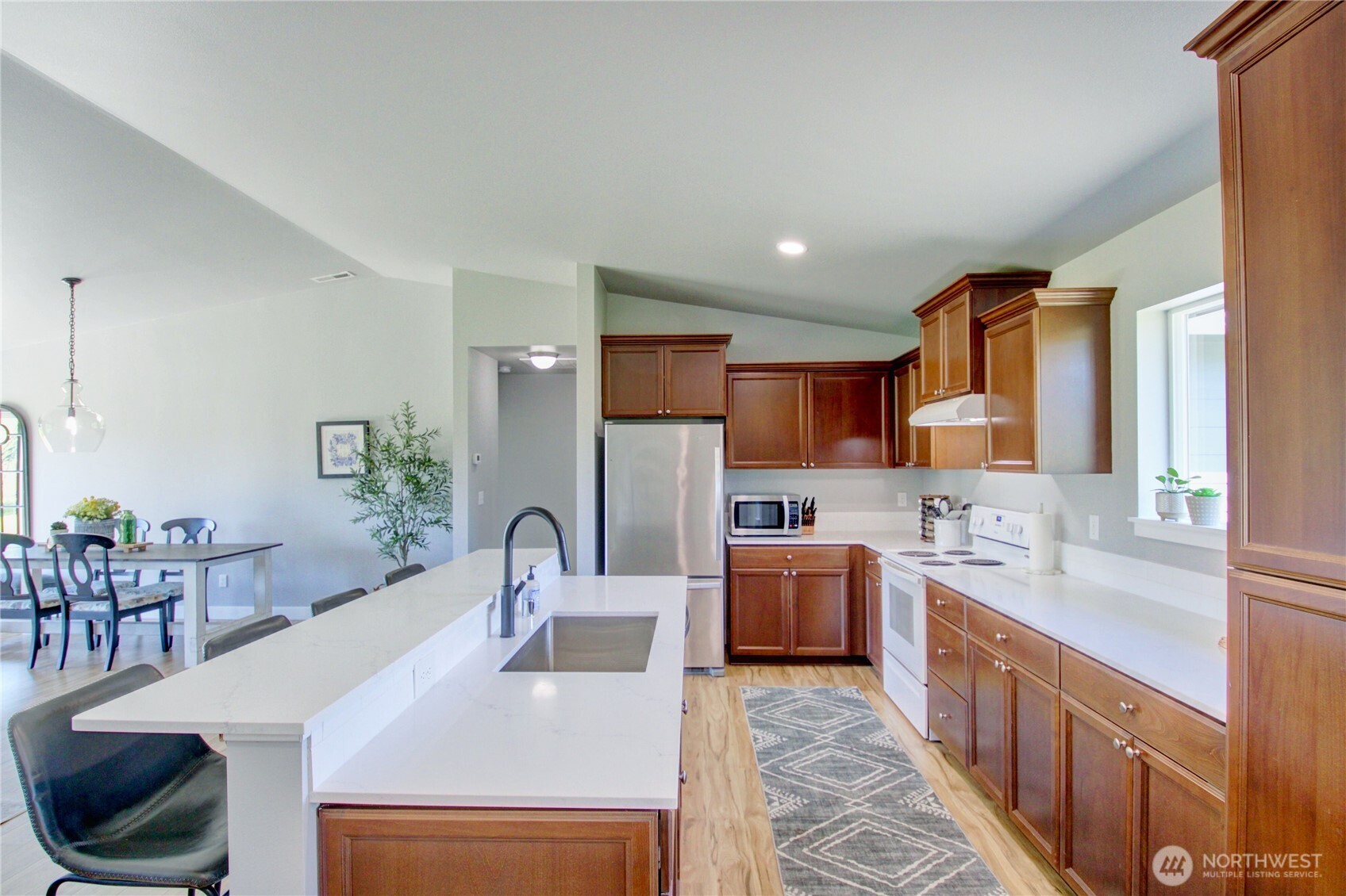 5730 Brookings Road , Sedro Woolley, WA 98284
