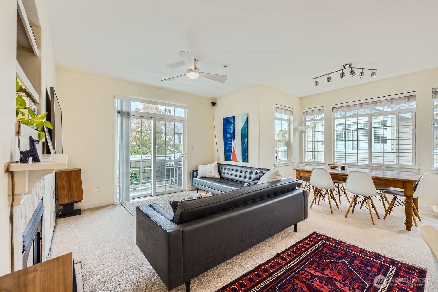 1855 Trossachs Blvd SE #705, Sammamish, WA 98075