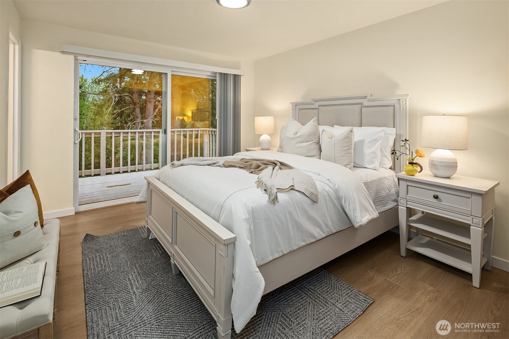 2814 129th Avenue SE, Bellevue, WA 98005