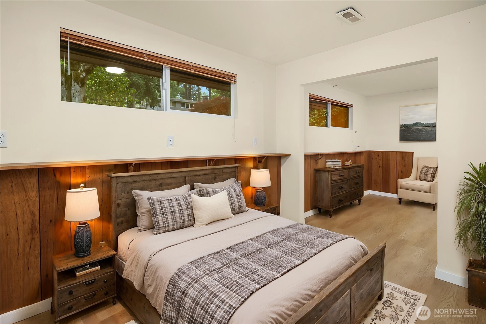 2814 129th Avenue SE, Bellevue, WA 98005