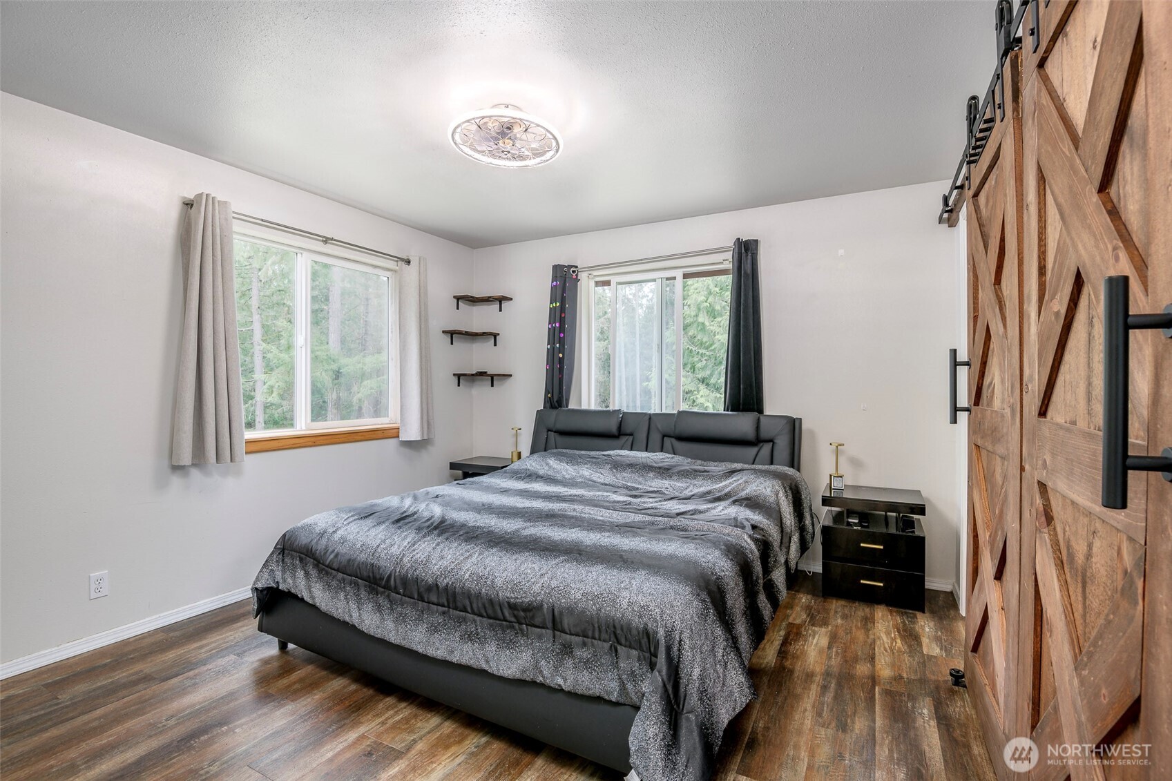 9203 Kootenai Drive , Anderson Island, WA 98303