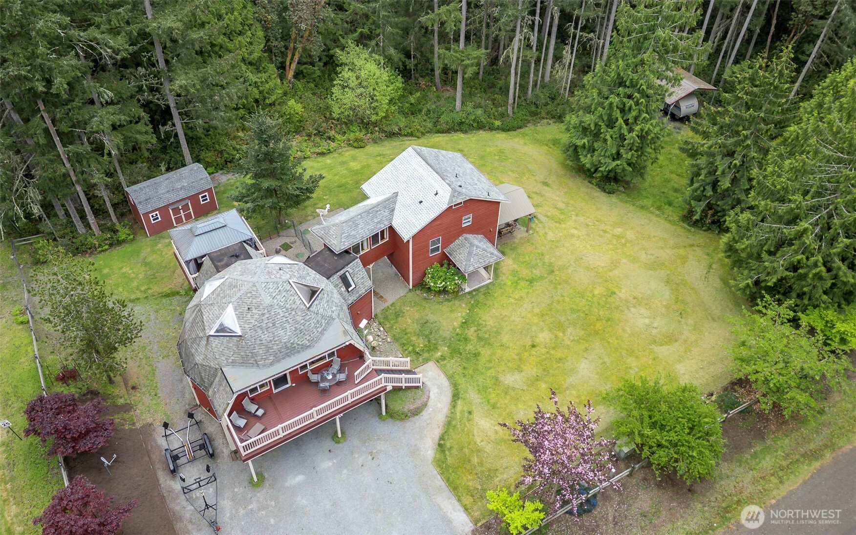 9203 Kootenai Drive , Anderson Island, WA 98303
