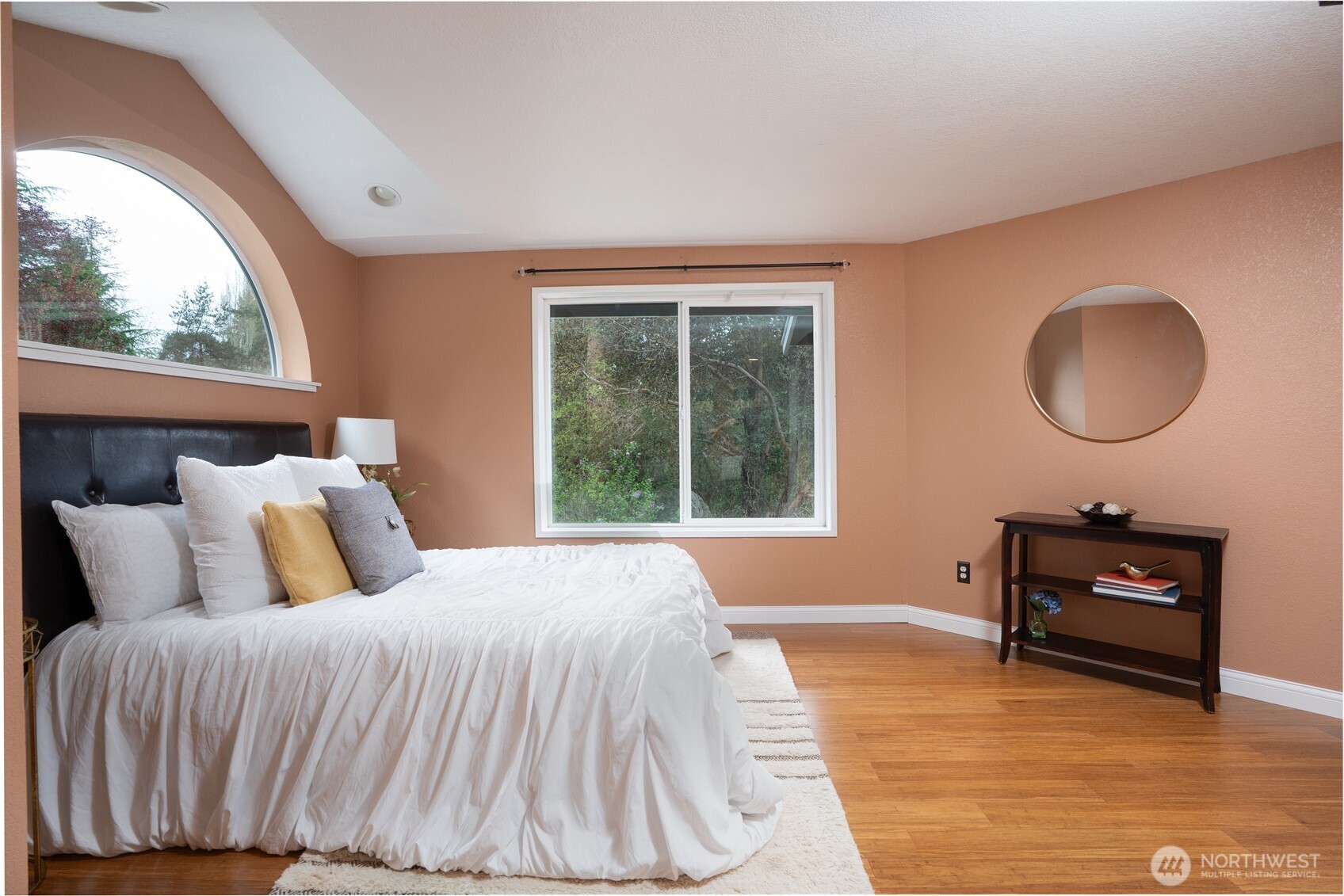5026 Foxhall Drive NE, Olympia, WA 98516