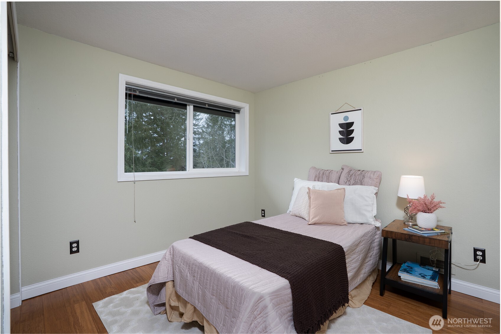 5026 Foxhall Drive NE, Olympia, WA 98516