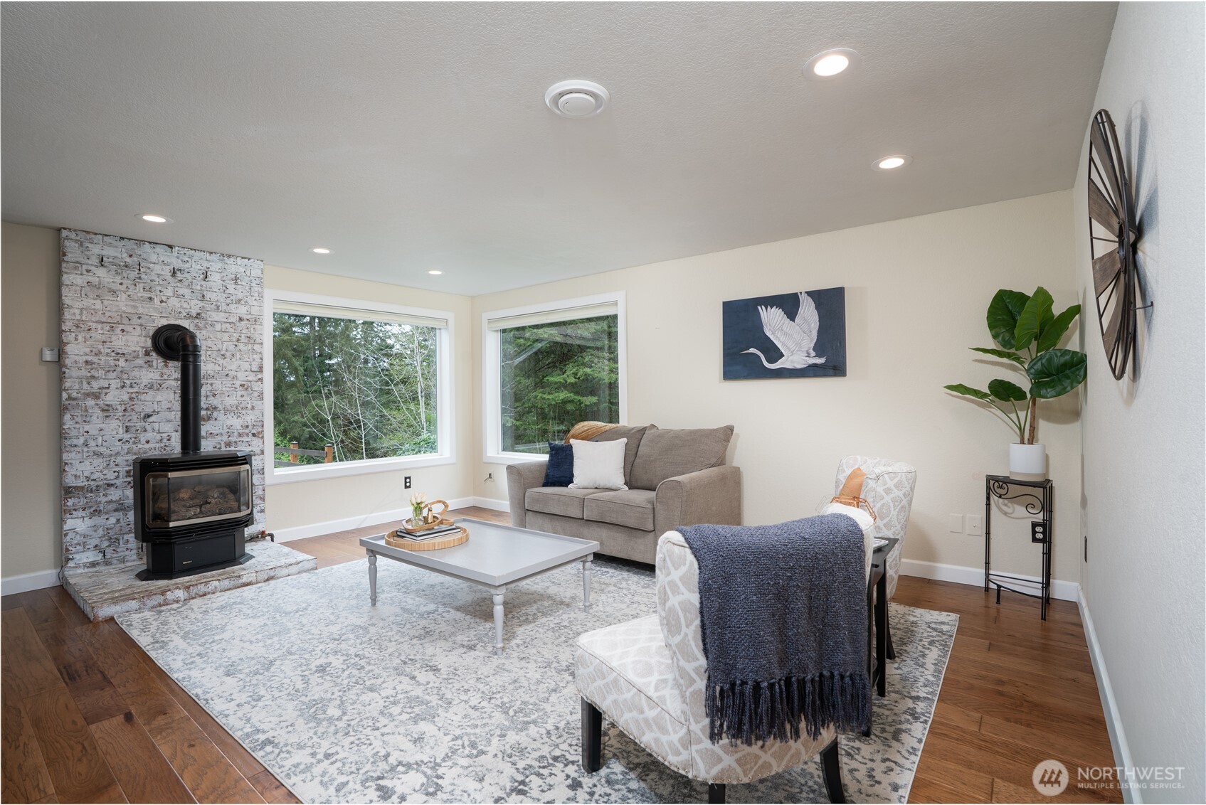5026 Foxhall Drive NE, Olympia, WA 98516