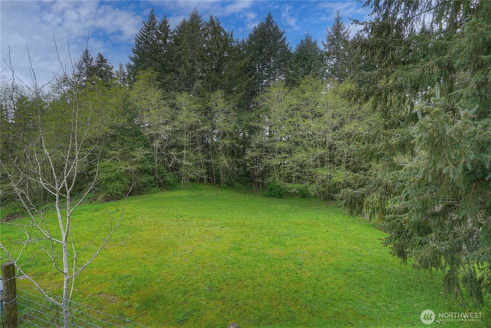 5026 Foxhall Drive NE, Olympia, WA 98516