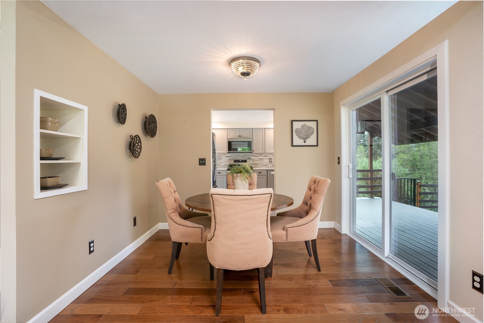 5026 Foxhall Drive NE, Olympia, WA 98516