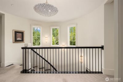 8105 Overlake Drive W, Medina, WA 98039 - Photo 12