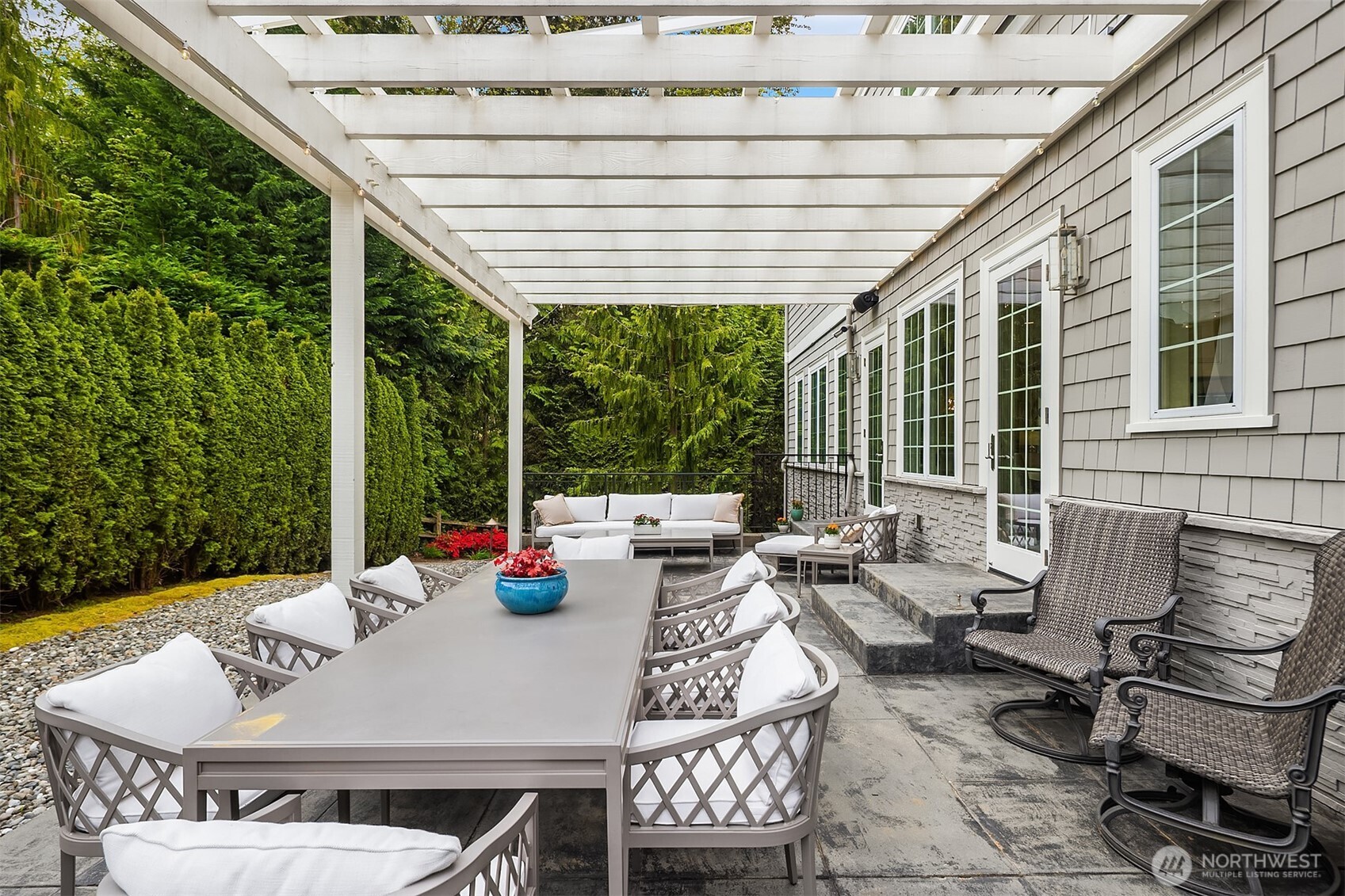8105 Overlake Drive W, Medina, WA 98039