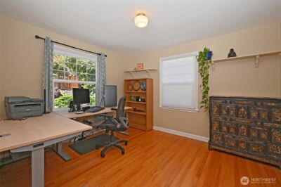 2822 23rd Avenue W, Seattle, WA 98199 - Photo 13