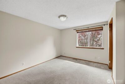 13459 SE 250th Court , Kent, WA 98042 - Photo 16
