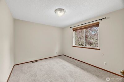 13459 SE 250th Court , Kent, WA 98042 - Photo 18