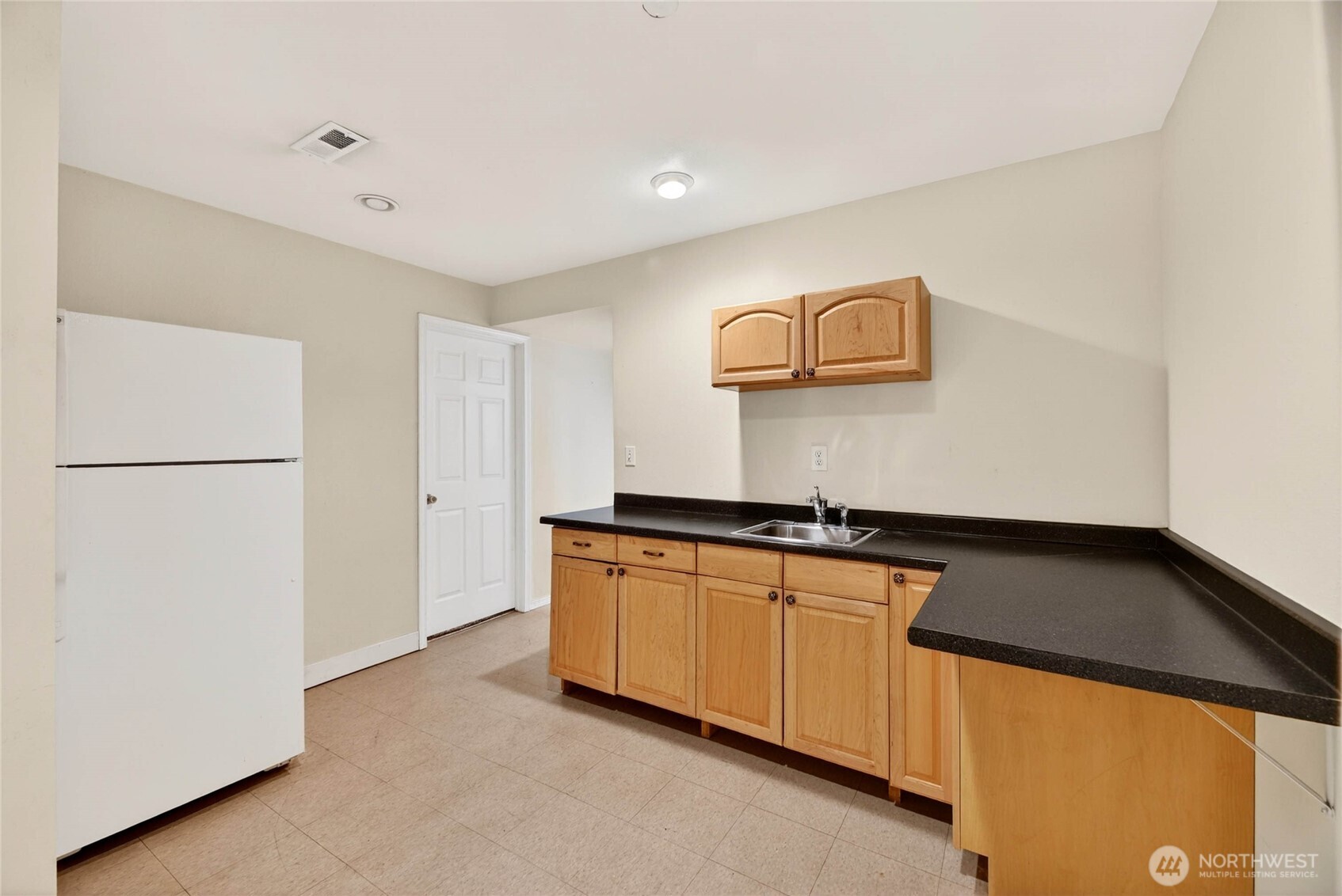 13459 SE 250th Court , Kent, WA 98042
