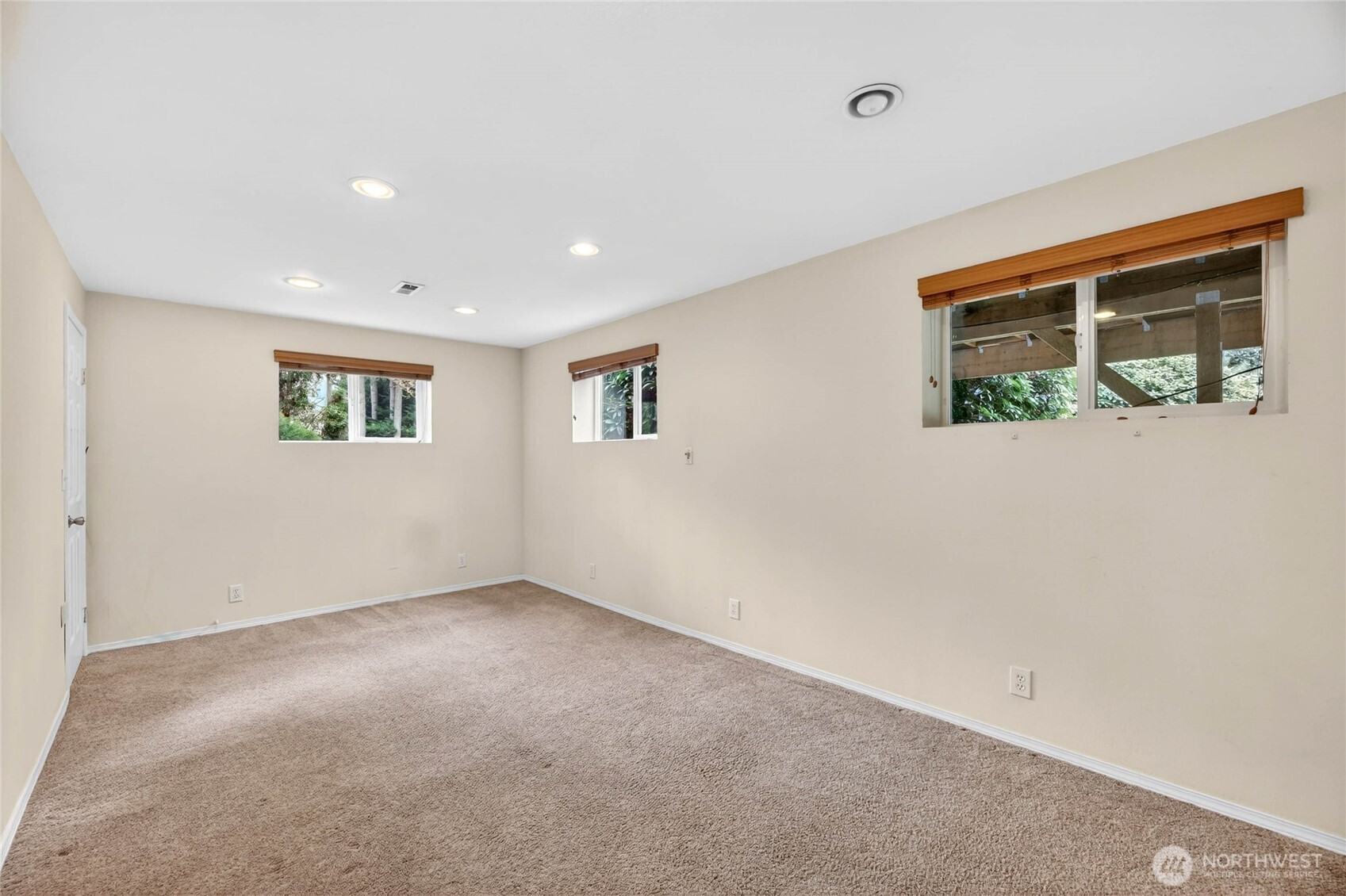 13459 SE 250th Court , Kent, WA 98042