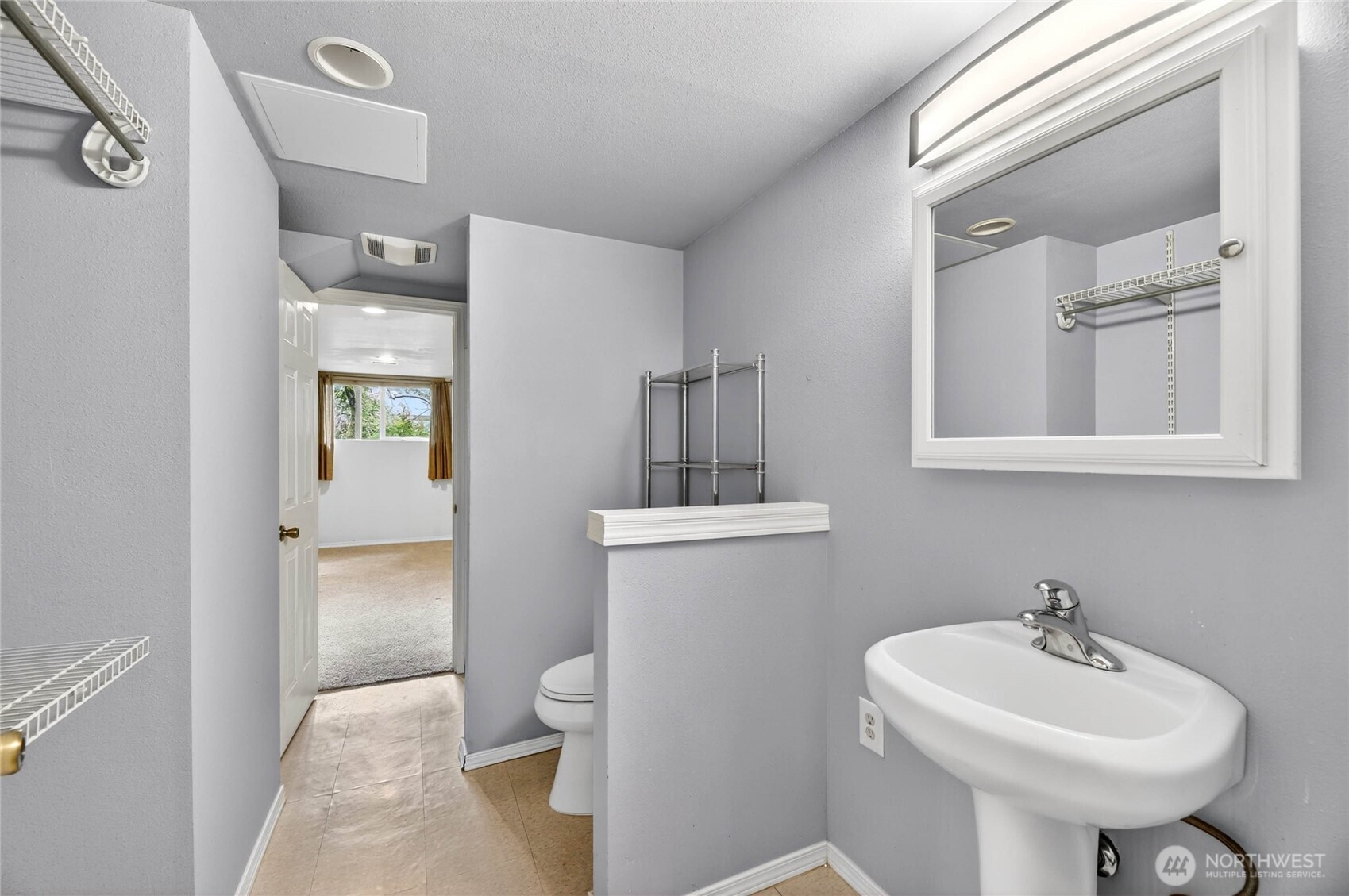 13459 SE 250th Court , Kent, WA 98042