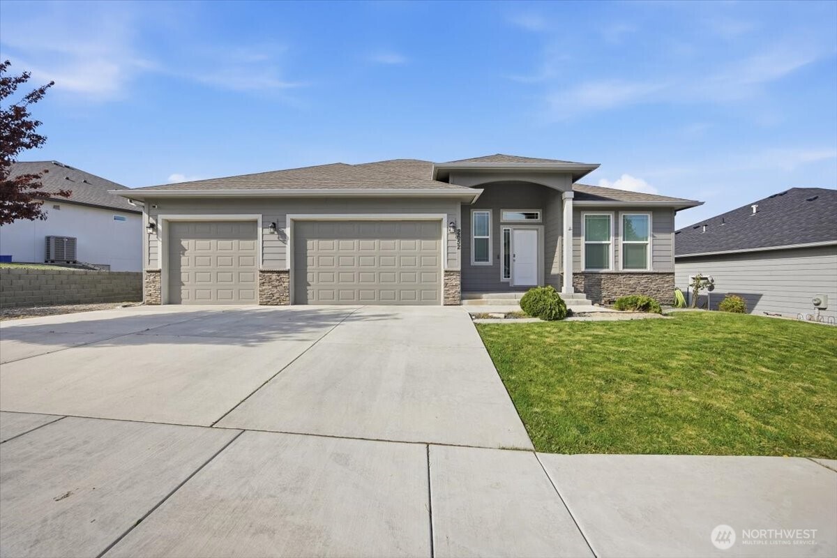 2652 W 44th Place , Kennewick, WA 99337