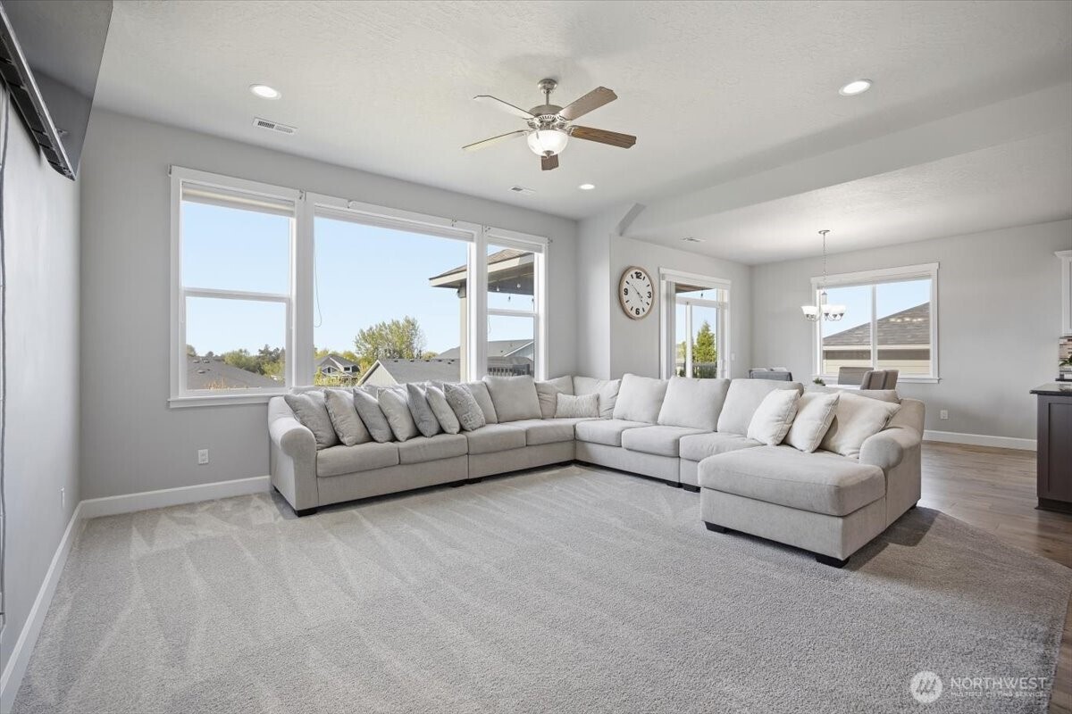 2652 W 44th Place , Kennewick, WA 99337