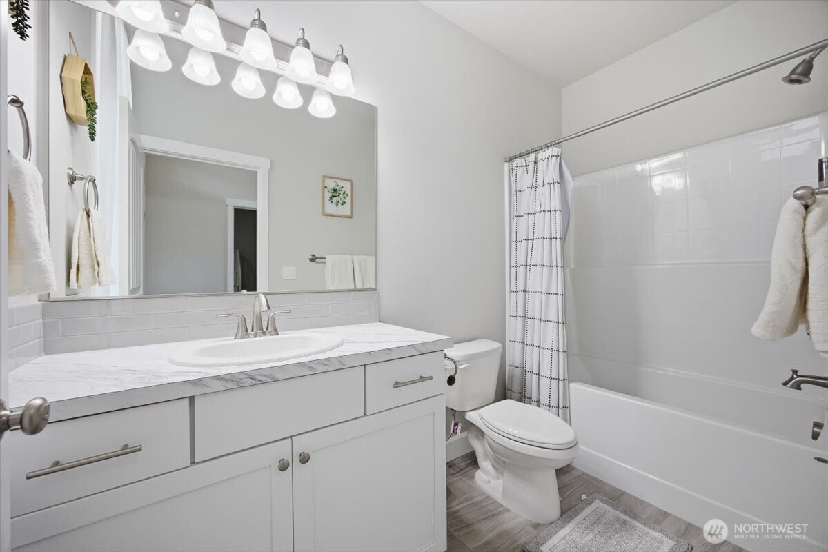 2652 W 44th Place , Kennewick, WA 99337