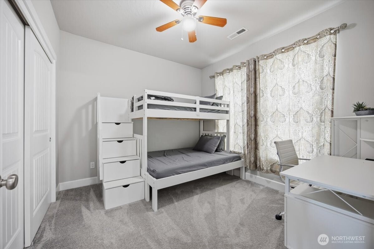 2652 W 44th Place , Kennewick, WA 99337