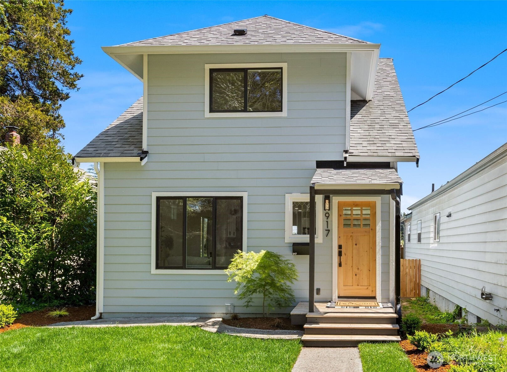 917 N Lawrence Street , Tacoma, WA 98406