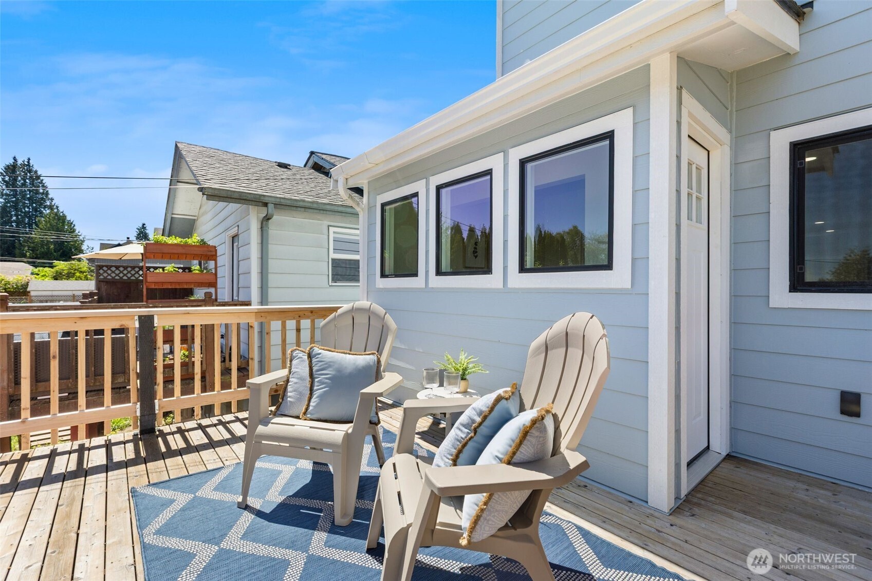 917 N Lawrence Street , Tacoma, WA 98406