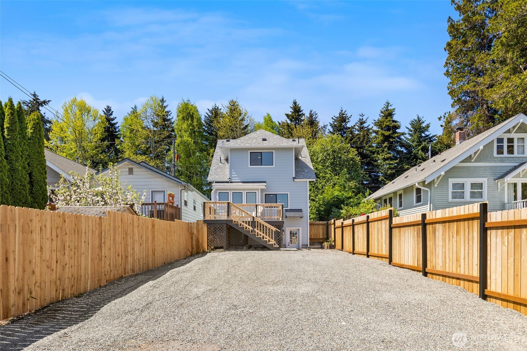 917 N Lawrence Street , Tacoma, WA 98406