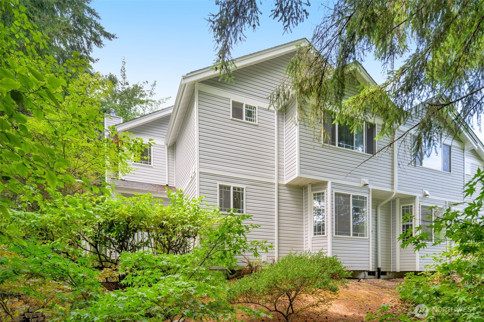 4748 Lakeshore Lane SE #B, Olympia, WA 98513