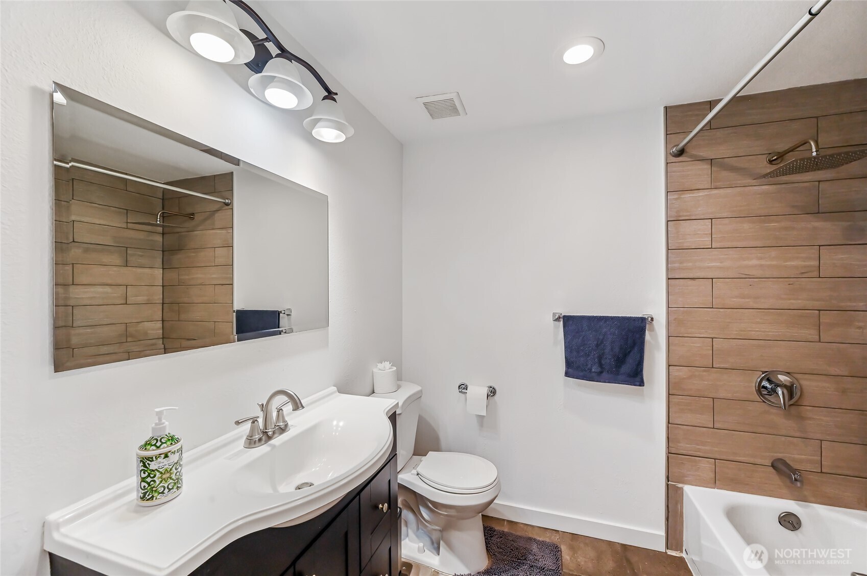 2942 S fontanelle Street #C, Seattle, WA 98108