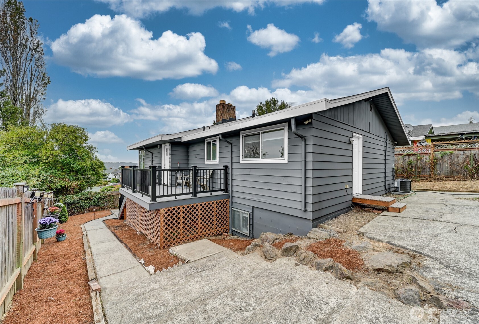 2942 S fontanelle Street #C, Seattle, WA 98108