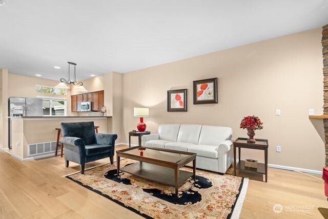 8904 123rd Lane NE #8904, Kirkland, WA 98033