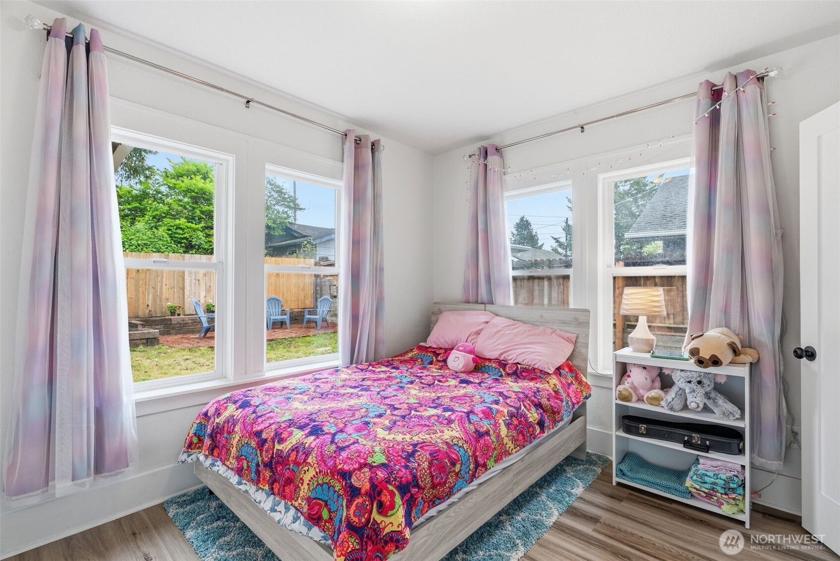 1002 N 6th Avenue , Kelso, WA 98626